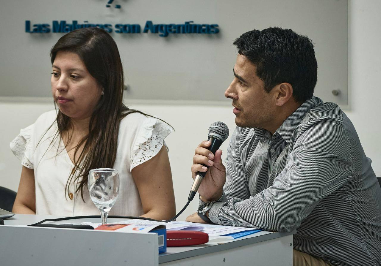 578374101_851899453878131_301389152325739719_n 578374101_851899453878131_301389152325739719_n